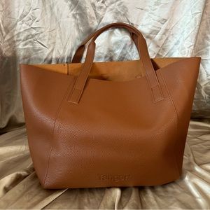 *NEW* Tanger Leather Tote Bag